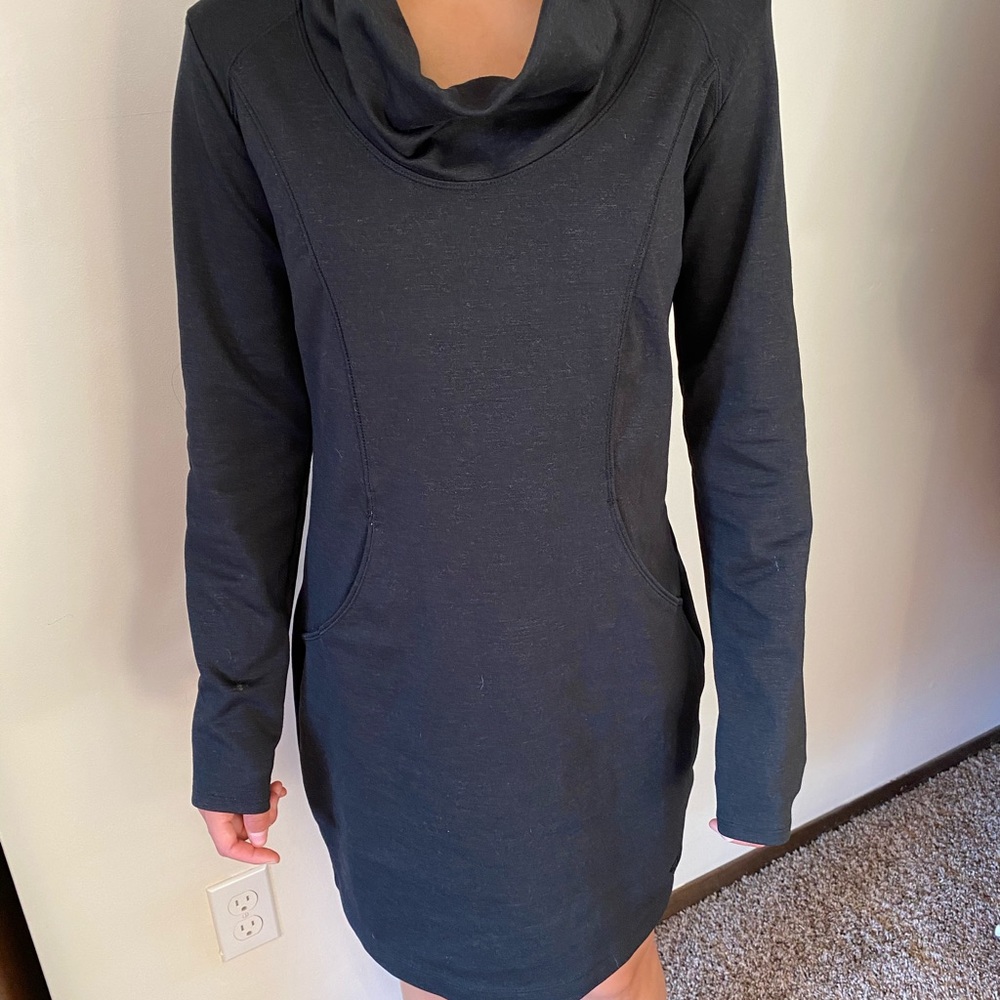 Mountain Hardware Dress